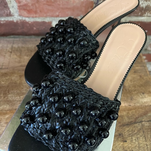 J.Crew collection made in Italy, black woven kitten heels, 8 1/2 violets sandals - Picture 2 of 6